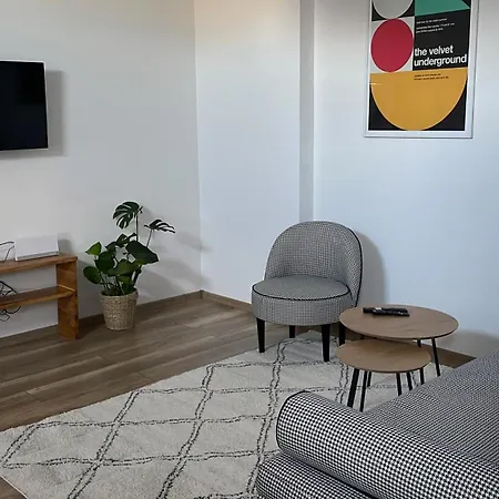 Nowomiejska Валч